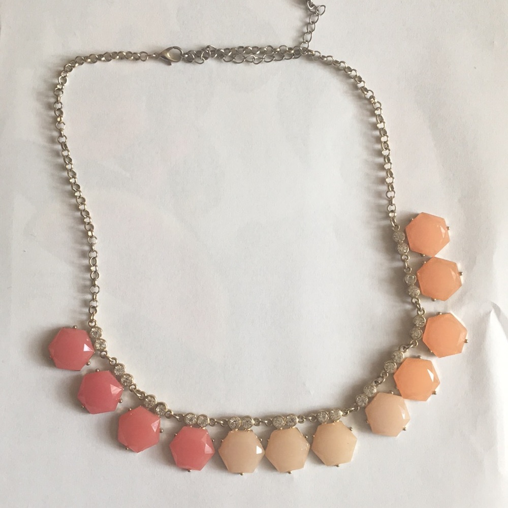 Coral ombré necklace